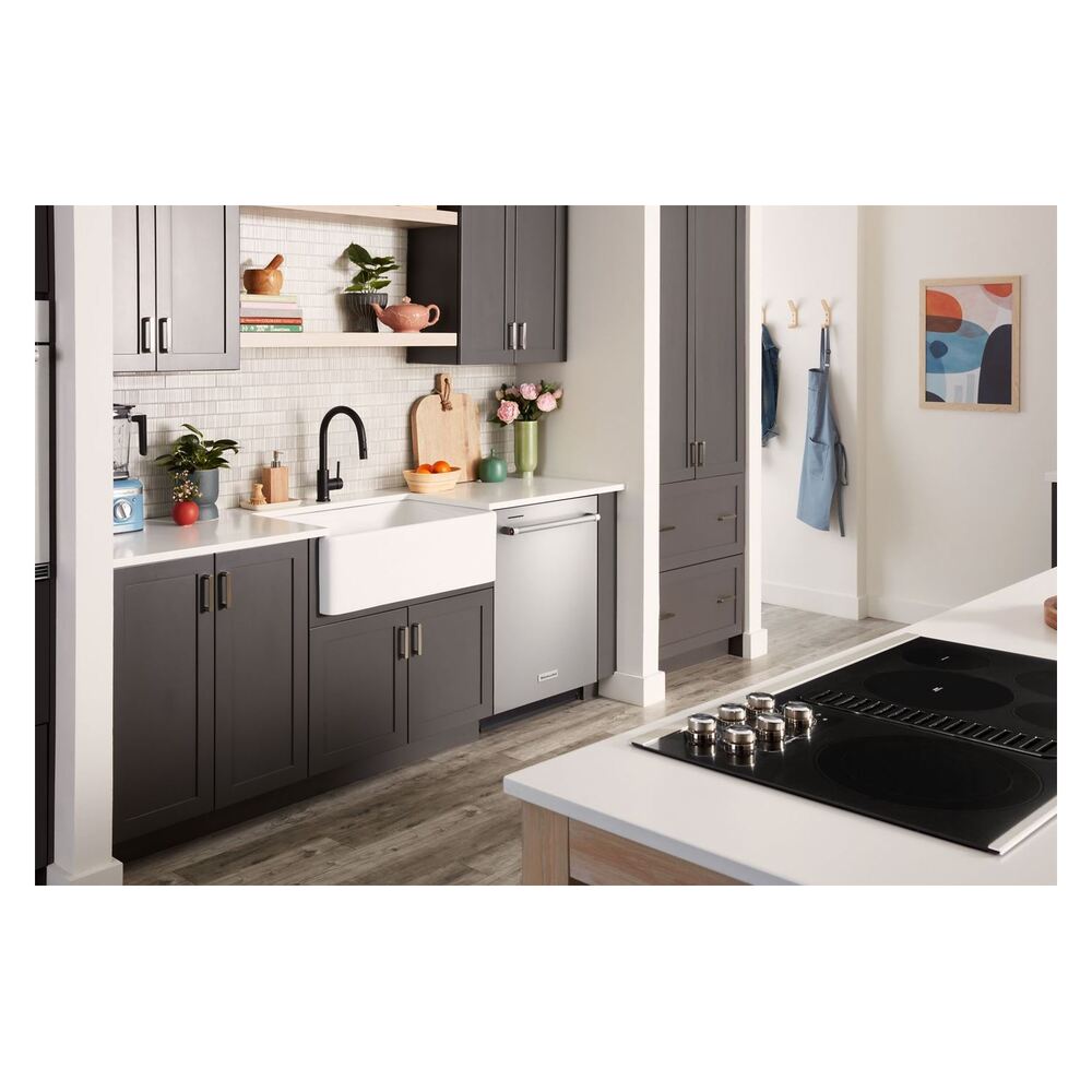 KitchenAid-KDTE304RPS-lifestyle view