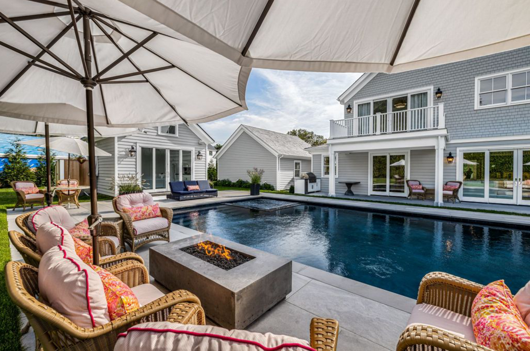 XO Appliances Fire Pits & Fire Tables