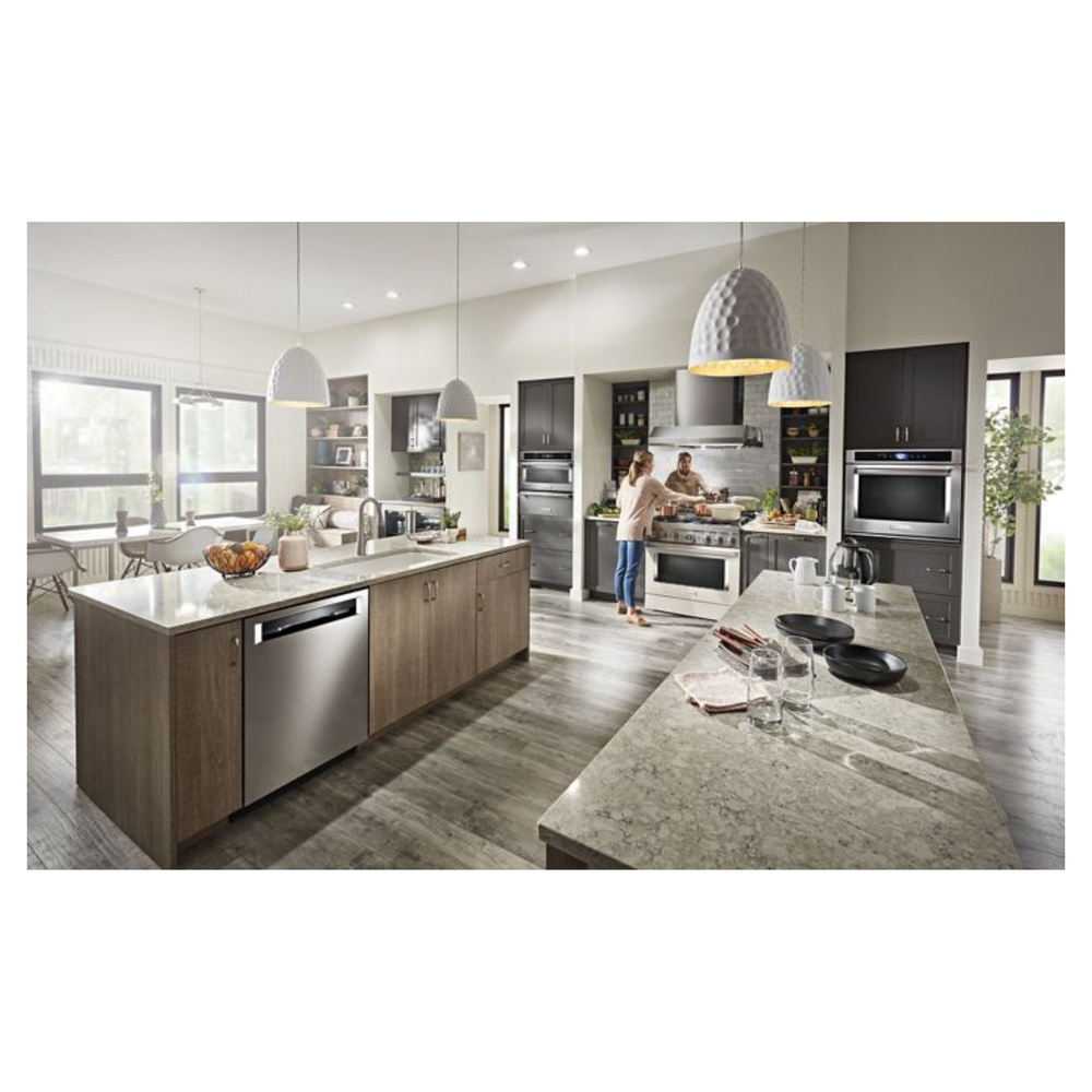 KitchenAid-KFGC506JMH-kitchen view with burner