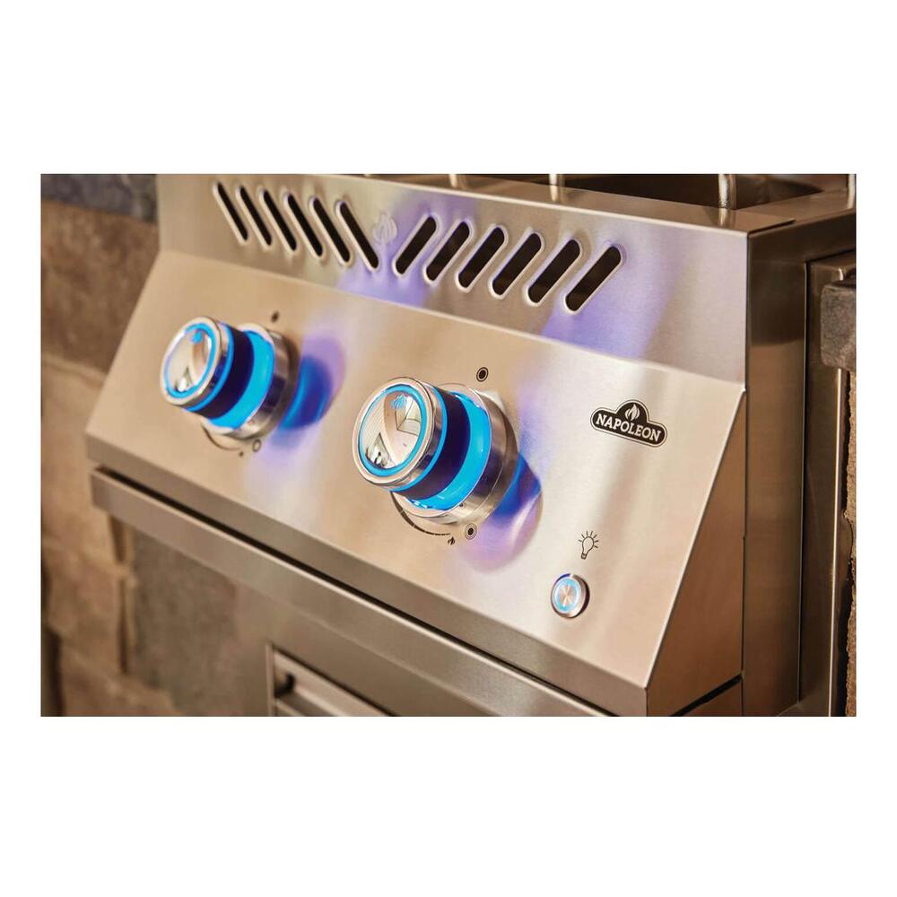 Napoleon BIB18PBPSS 700 Series 22 inch Built-In Gas Power Side Burner with 315 sq. in Cooking Area, 60000 Total BTU, NBacklit Control Knobs, Two-piece Stainless Steel Rod, JETFIRE™ Ignition System, in Stainless Steel