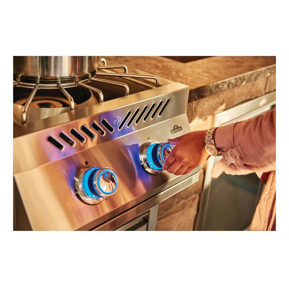 Napoleon BIB18PBPSS 700 Series 22 inch Built-In Gas Power Side Burner with 315 sq. in Cooking Area, 60000 Total BTU, NBacklit Control Knobs, Two-piece Stainless Steel Rod, JETFIRE™ Ignition System, in Stainless Steel