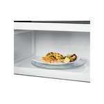 GE-JVM3160RFSS-Microwaved Meal with Salmon and Potatoes