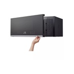 LG-MVEF1337F-front door open