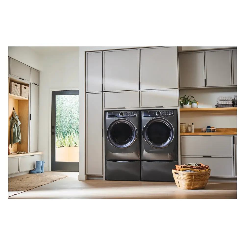 ELFW7637AT-Lifestyle