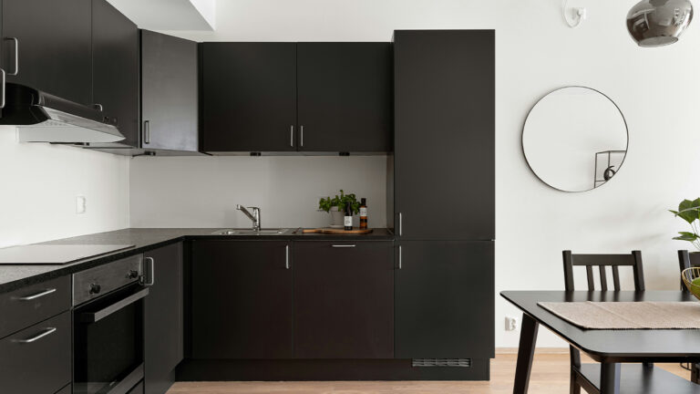 Homery's Insights 13 Custom paneling
