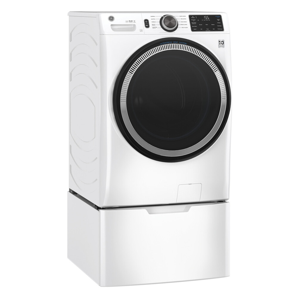 GFW550SSNWW-Shown-with-Pedestal