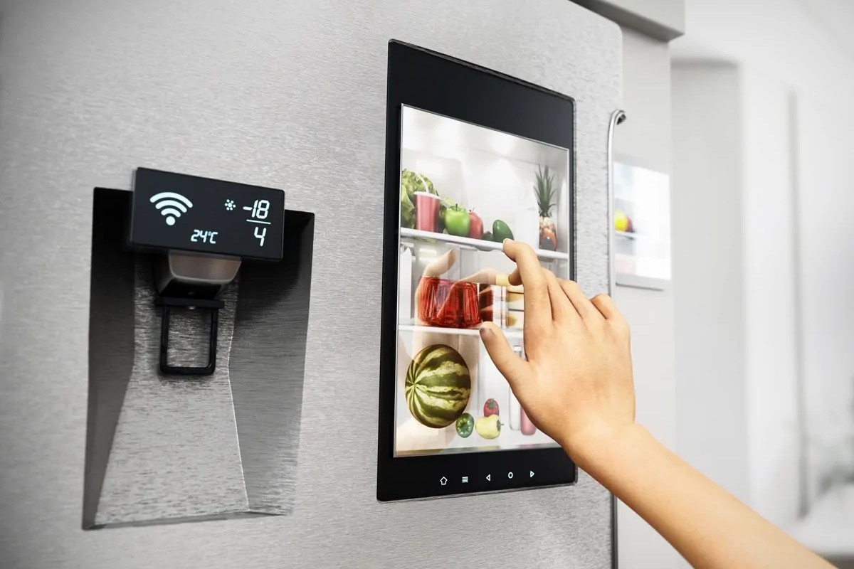 Innovative Tech Solutions to Combat Food Waste in the U.S. 2 Internet of Things IoT and Smart Sensors