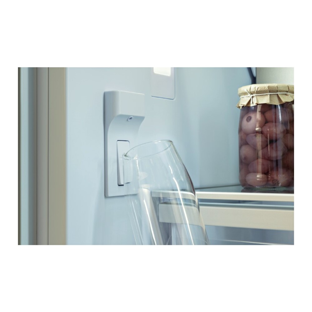 Bertazzoni-REF30RCBPNV-water dispenser
