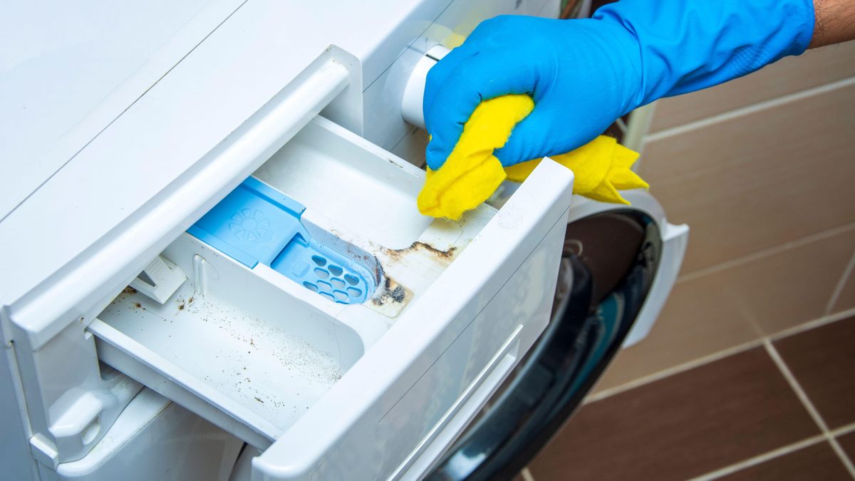 cleaning a washer