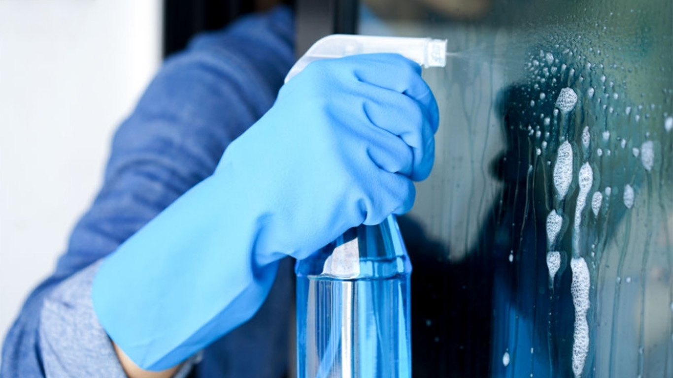 cleaning wine cooler