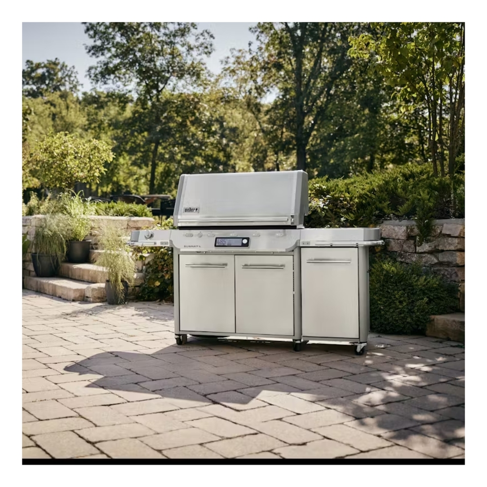 Weber-1500052- touchscreen or smartphone controlled