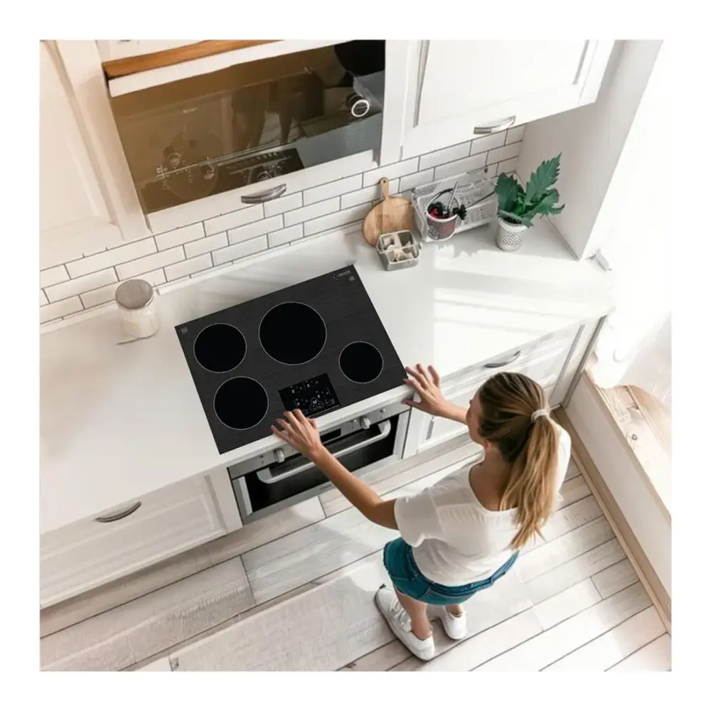 BIC304CCED-Lifestyle