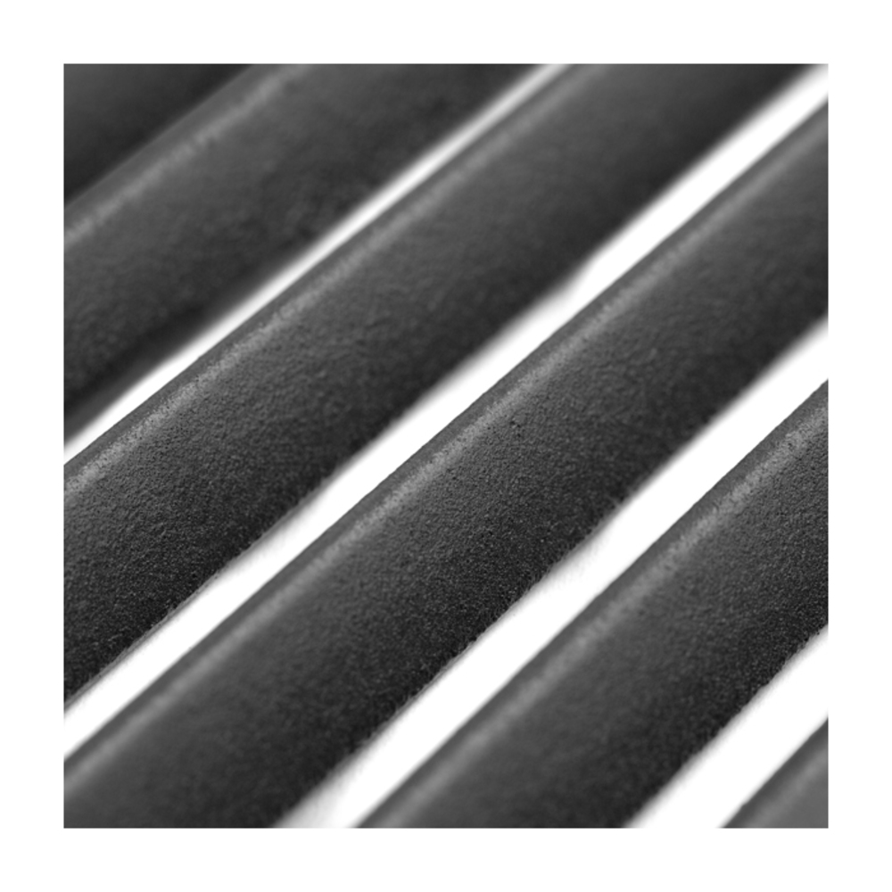 Broil King-BK834267-heavy-duty cast iron cooking grids