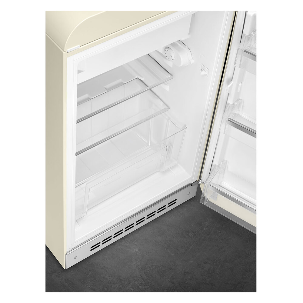 Smeg-FAB10URCR3-Crisper