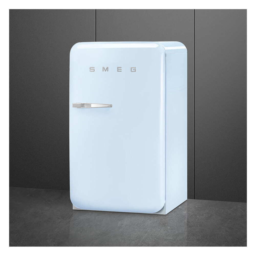 Smeg-FAB10URPB3-Angled