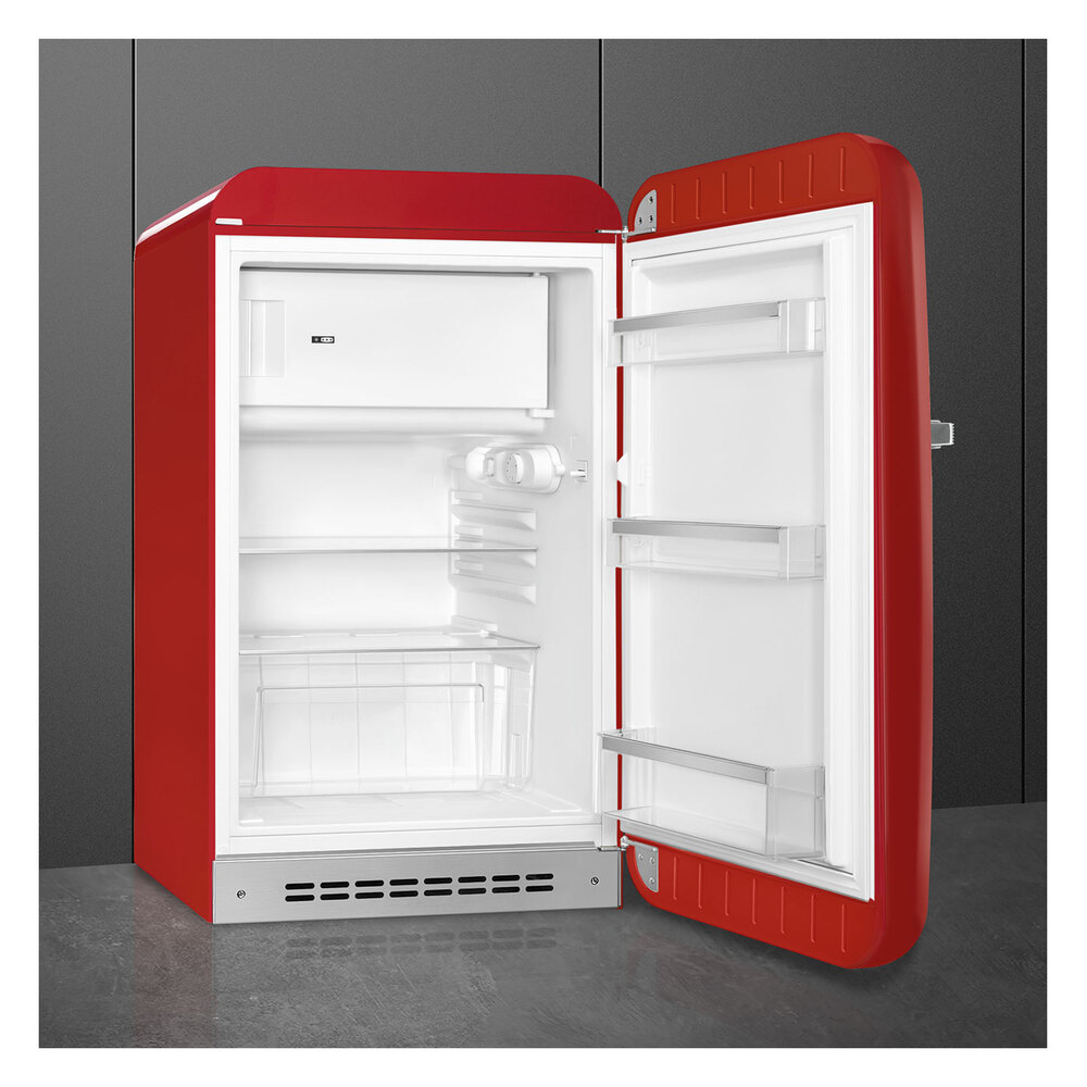 Smeg-FAB10URRD3-Interior