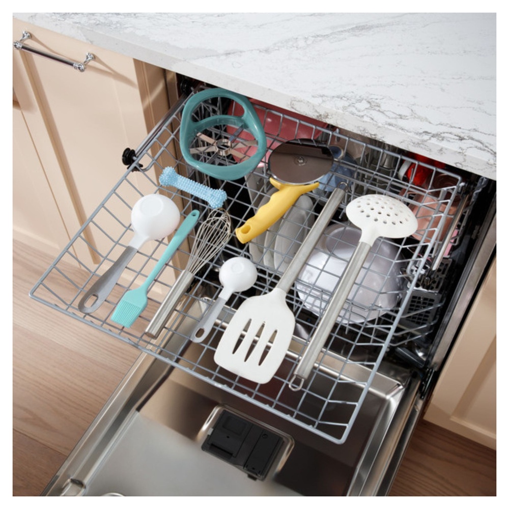 GE-GDT670SFVDS-Third Rack with Removable Silverware Caddy