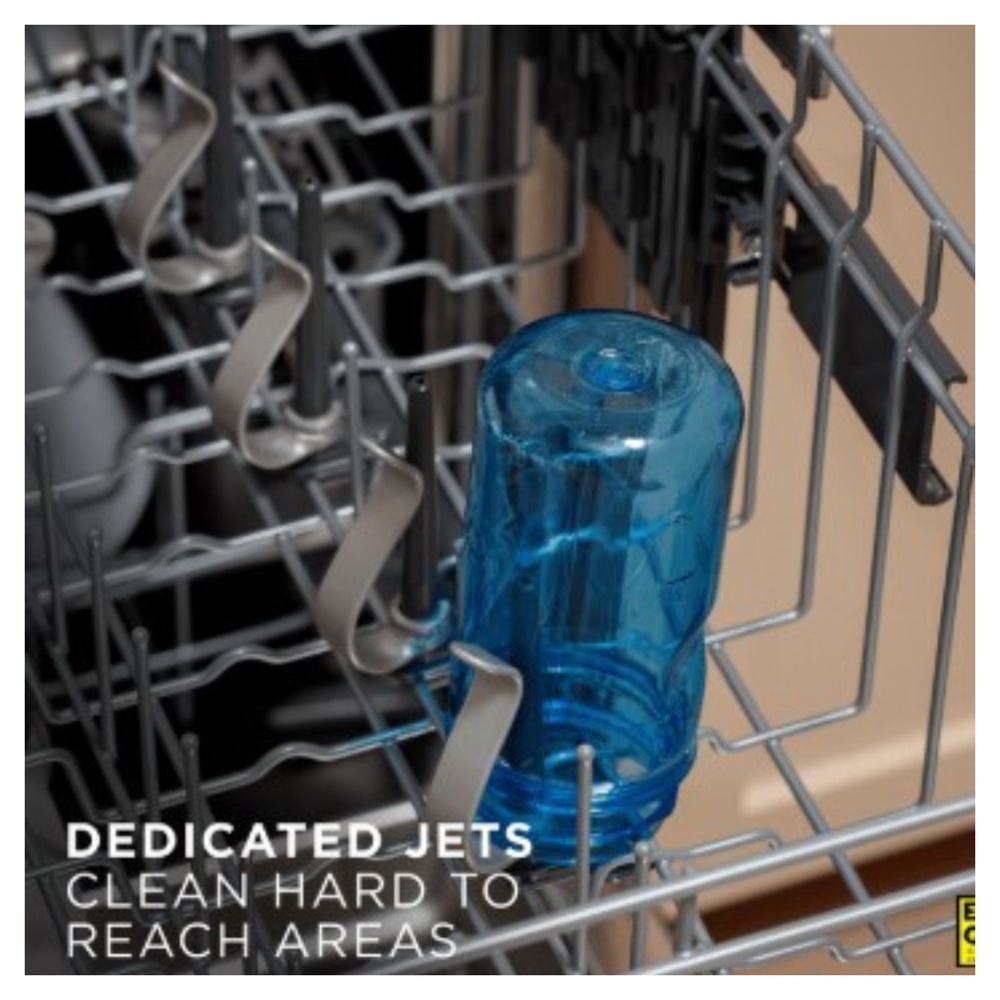 GE-GDT670SMVES-Clean hard to reach areas