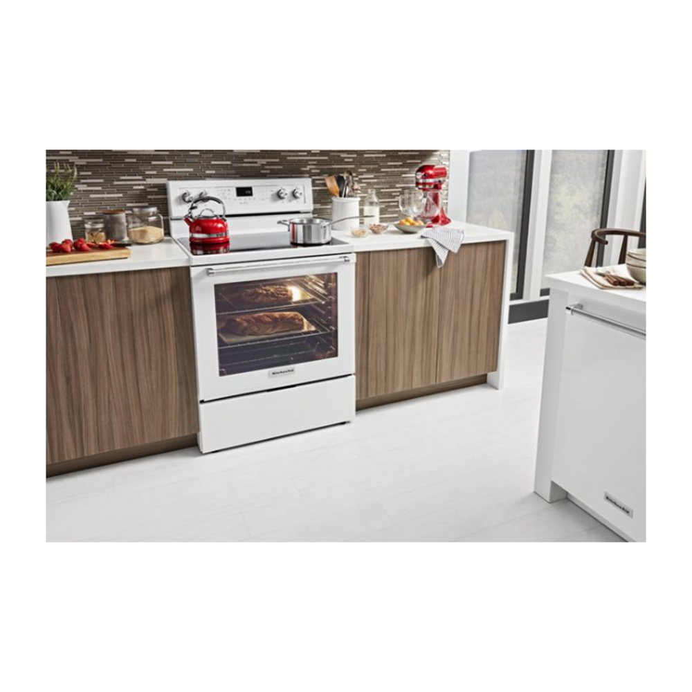 KitchenAid-KFEG500EWH-full view with kitchen