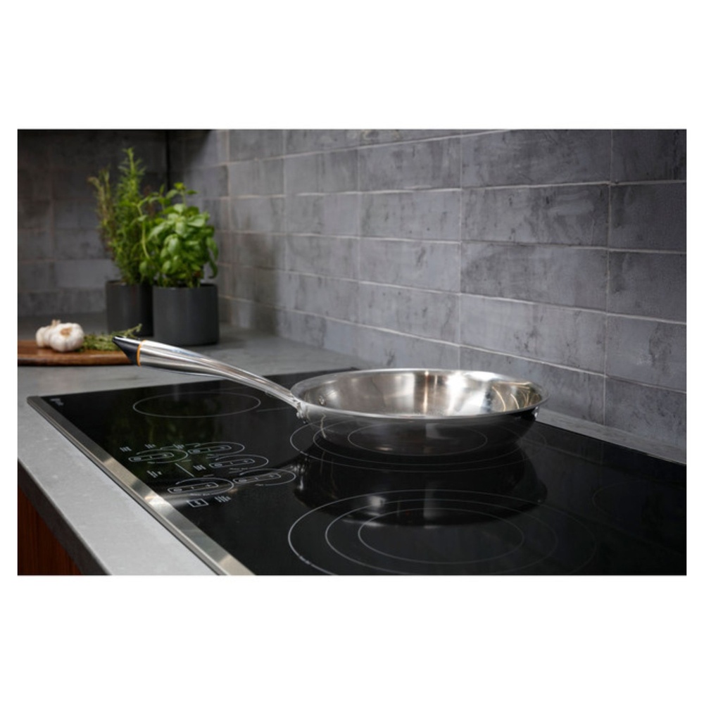 GE-PEP7036DTBB-Compatible Cooktop with Smart Cookware