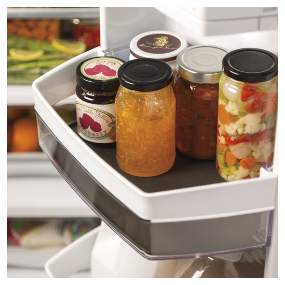 GE-PFE28KBLTS-Drop-down tray