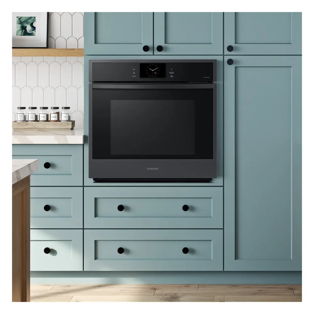 NV51CG600SMT-Lifestyle
